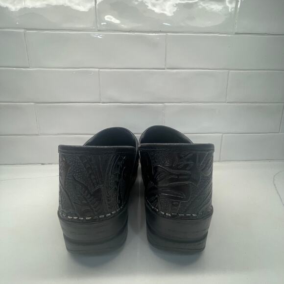 Dansko Tooled Black Heritage Clogs - Picture 4 of 10
